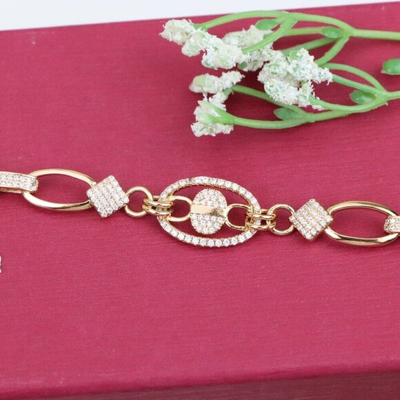 "Rose Gold Chain Bracelet with Oval Crystal Charm & Textured Links, XPBL0927 - Picture 12 of 13